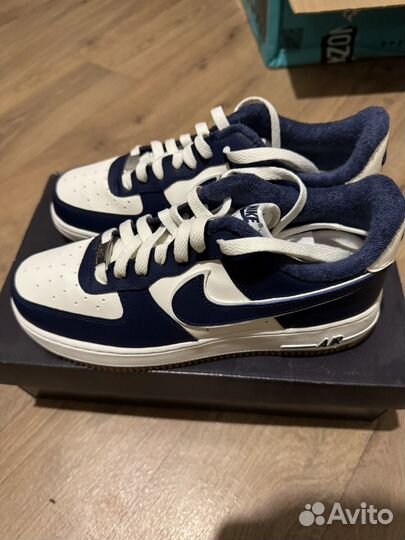 Nike air force 1college pack 40