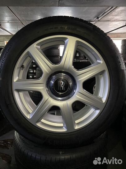 Комплект оригинальных колес на Rolls Royce R21