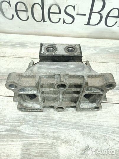 Подушка двигателя Mercedes-Benz Actros MP2 OM501