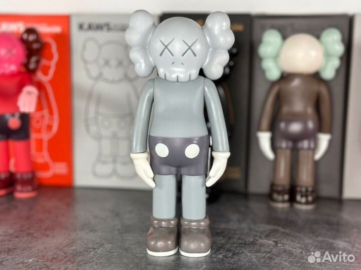 Фигурки Kaws 19 см