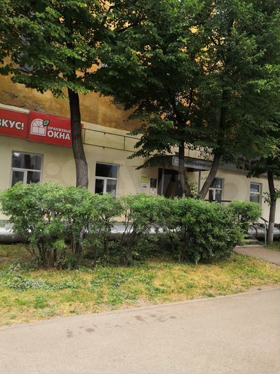 Первый этаж на Октябрьском, офисы от 14.6 м²