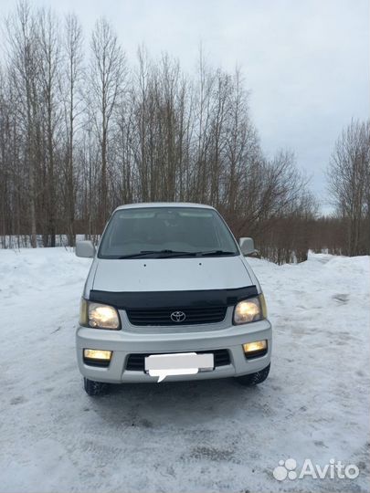 Toyota Lite Ace Noah 2.0 AT, 2000, 341 000 км