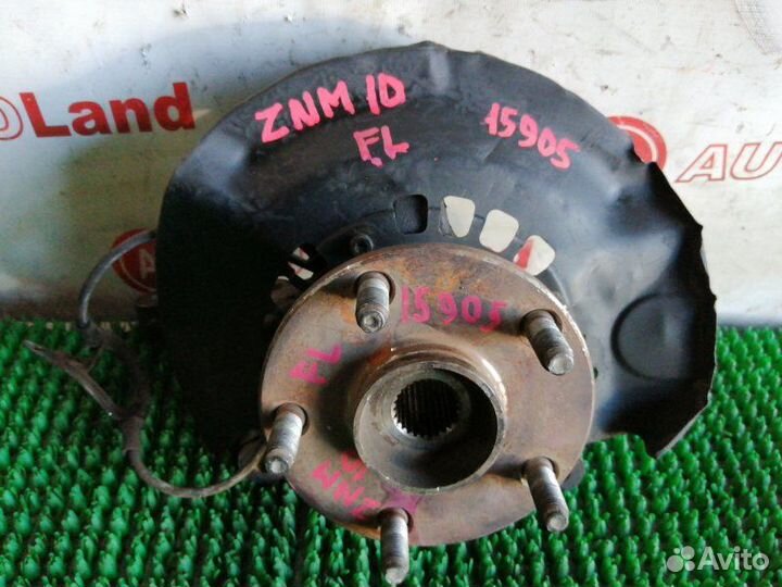 Ступица передняя левая Toyota Isis ZNM10