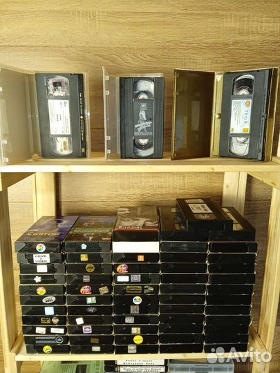 Коллекция видеокассет