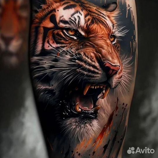 Татуировка в салоне