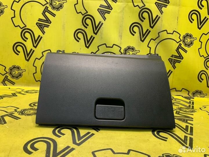 Бардачок Nissan Tiida C11 HR15DE 2009