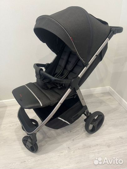 Прогулочная коляска Carrello bravo