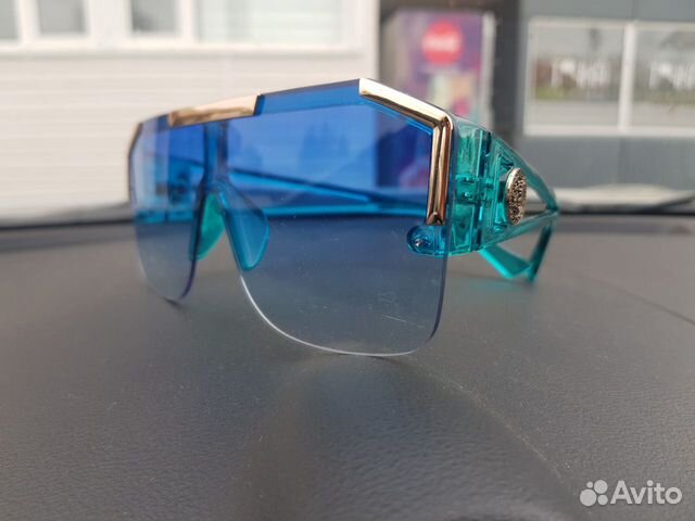 Солнцезащитные очки женские