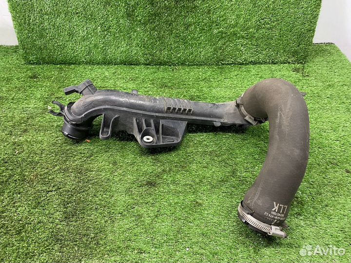 Патрубок интеркуллера Audi A4 B8 8K 8K0145709H 8K0