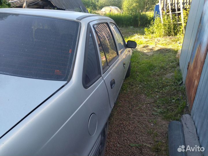 Daewoo Nexia 1.5 MT, 2004, 180 000 км