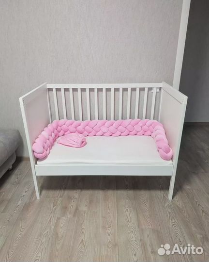 Детская кроватка для новорожденных