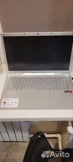 Ноутбук irbis 17.3