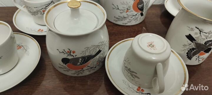 Набор столовой посуды на 6 персон