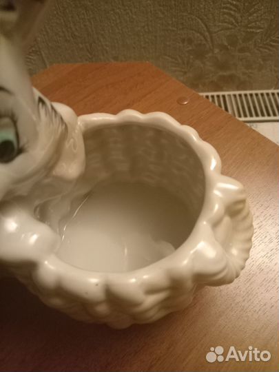 Конфетница Зайчик