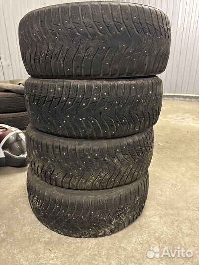 Kumho WinterCraft Ice WI31 215/55 R17