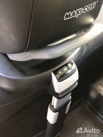 База maxi cosi family fix