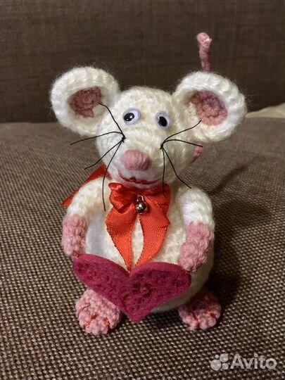 Подарок Вязаная крыса