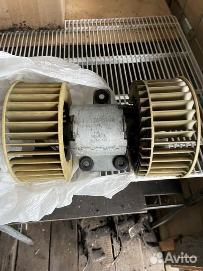 Моторчик печки bmw e39