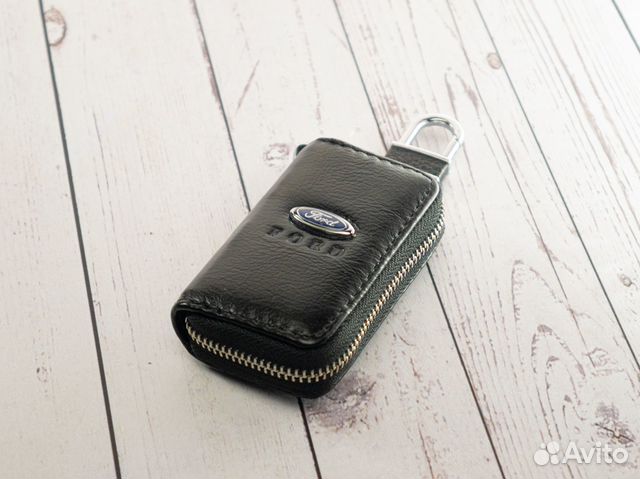 Кожаная ключница Ford