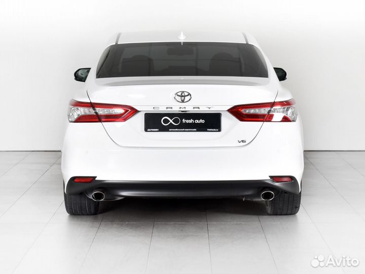 Toyota Camry 3.5 AT, 2018, 75 422 км