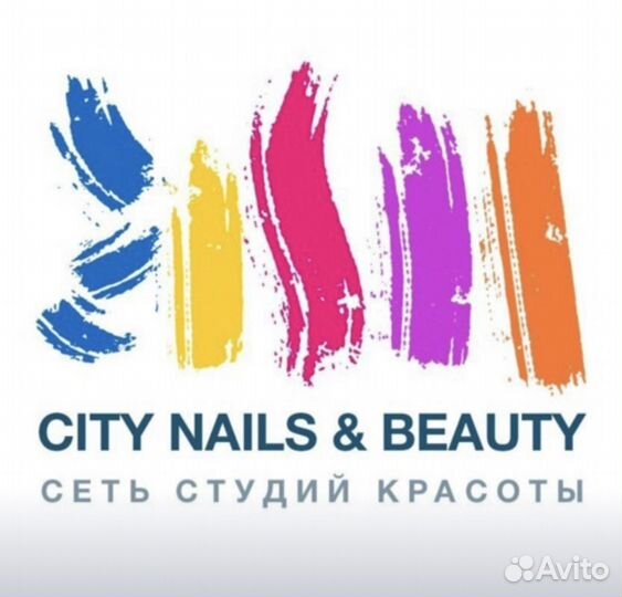 Мастер по наращиванию ресниц