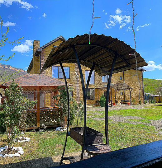 Дом 100 м² на участке 20 сот.