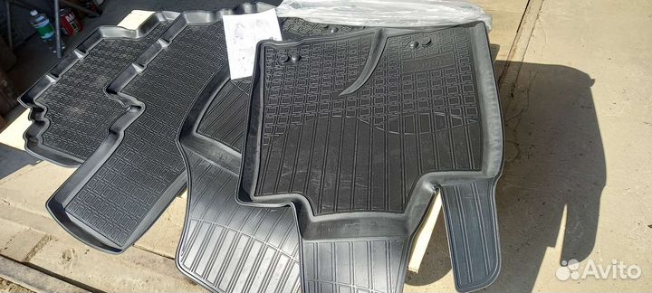 Автомобильные коврики