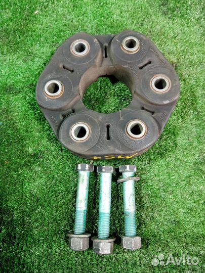 Муфта карданного вала Volkswagen Touareg 7L 1