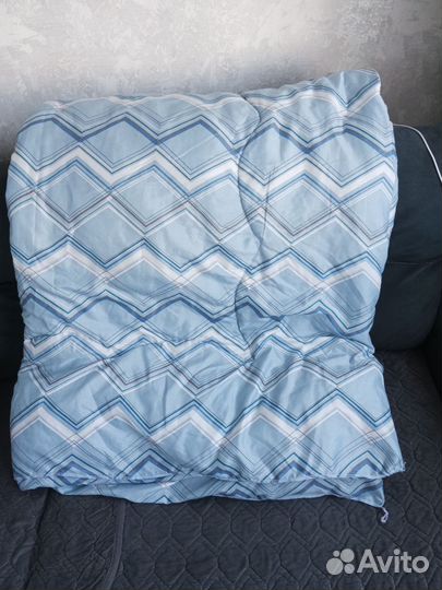 Одеяло 1.5 спальное