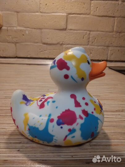Коллекционная резиновая уточка Bud Duck Arty Duck