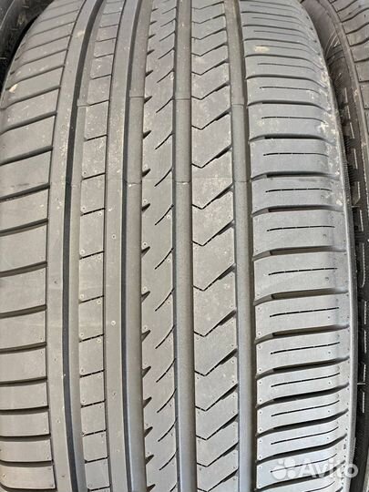 Winrun R330 285/40 R22 110W