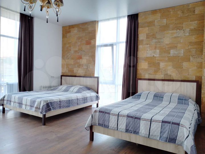 1-к. квартира, 50 м², 1/2 эт.