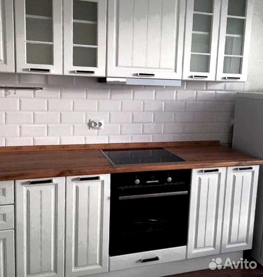 Кухонные гарнитуры