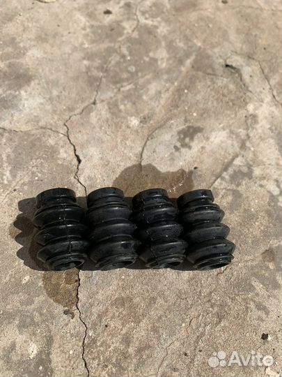 Пыльники направляющих суппортов lanos chance