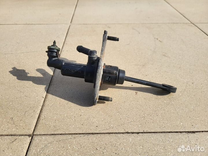 Цилиндр сцепления главный Hyundai Solaris