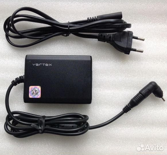 Адаптер питания нетбука Asus 19В, 2.5х0.7мм