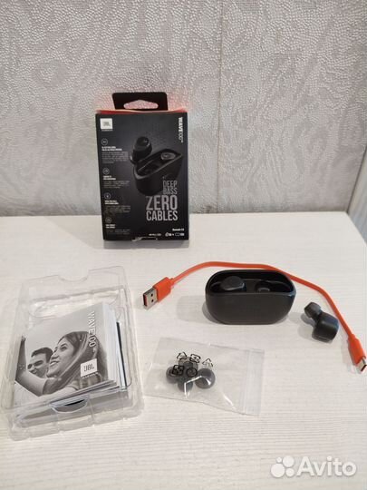 Беспроводные наушники JBL Wave 100