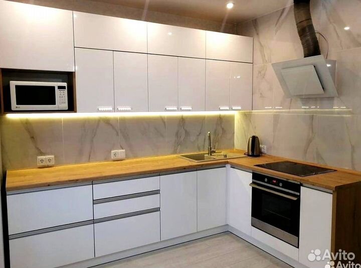 Кухонный гарнитур 