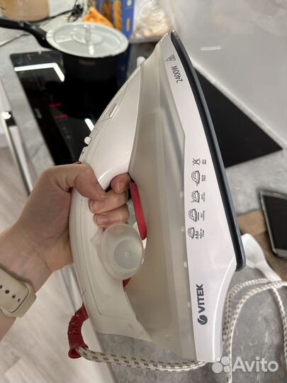 Утюг vitek