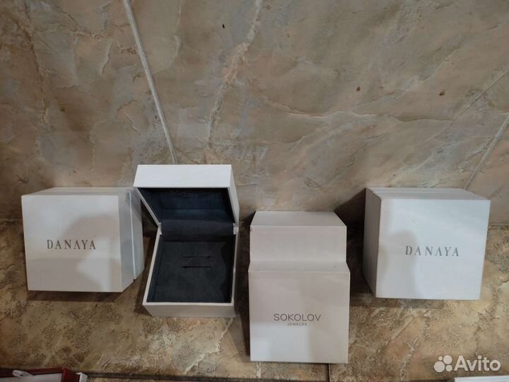 Коробочки подарочные для ювел украш