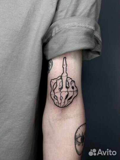 Модель на тату