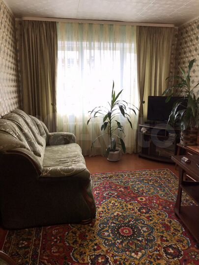 2-к. квартира, 43 м², 4/4 эт.