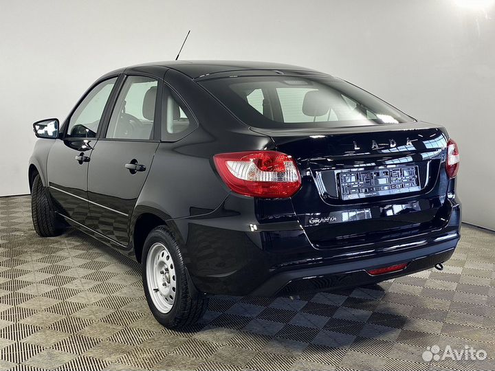 LADA Granta 1.6 МТ, 2025