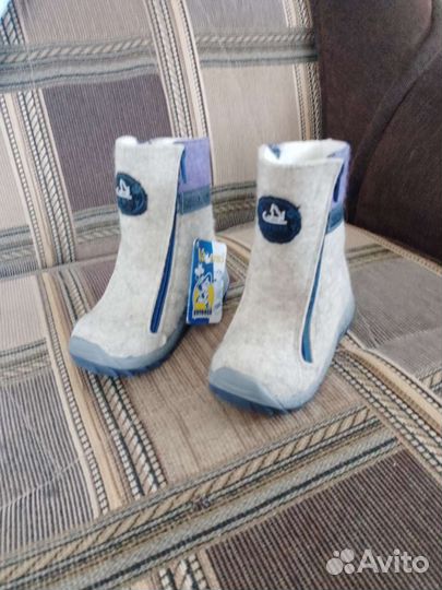 Валенки новые