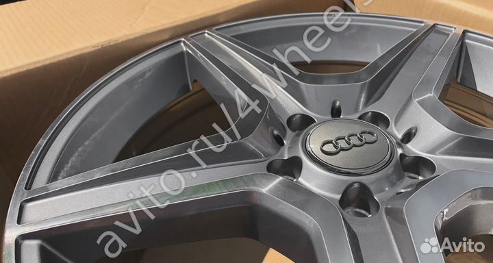 Диски для Audi S8 R17