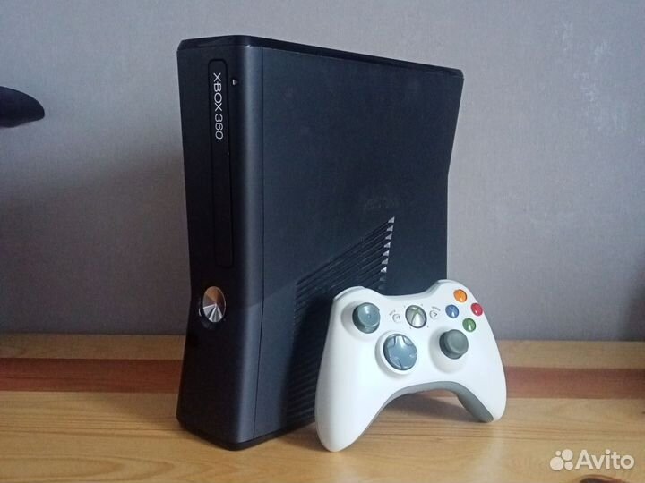 Xbox 360 slim freeboot 250 gb