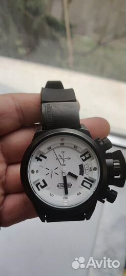 Продаю часы Welder