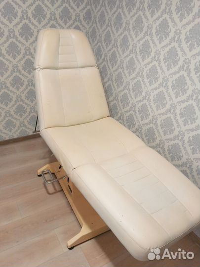 Педикюрное кресло на гидравлике