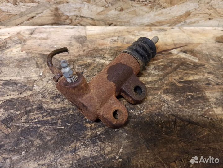 Цилиндр сцепления рабочий Chery Tiggo T11 4G64