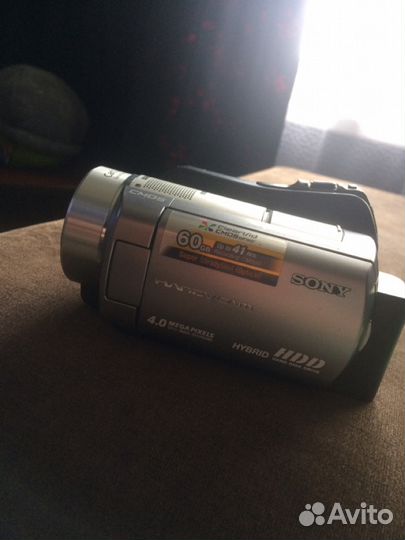 Видеокамера Sony DCR-SR220E